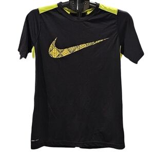 Nike Dri-Fit XL Boys Performance Tee - Active Wear Black Shirt - Size XL